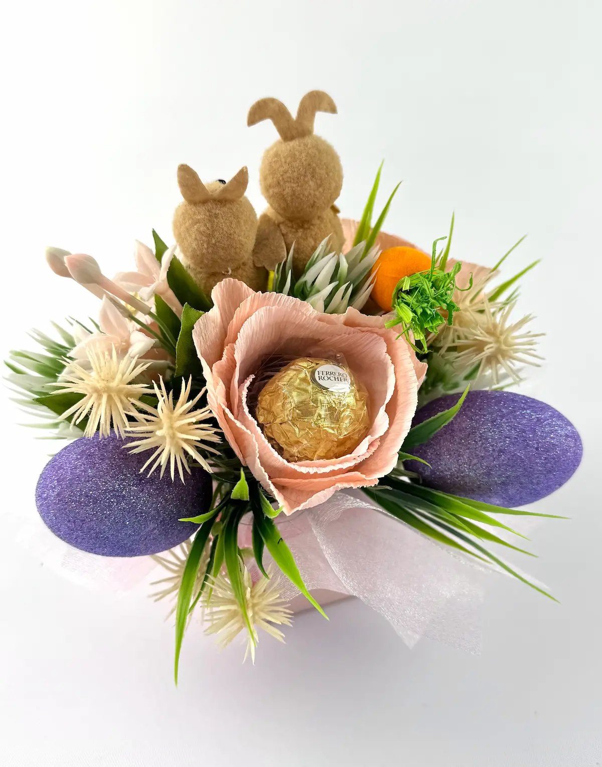Pink Roses Arrangement with Ferrero Rocher inside - Image 3